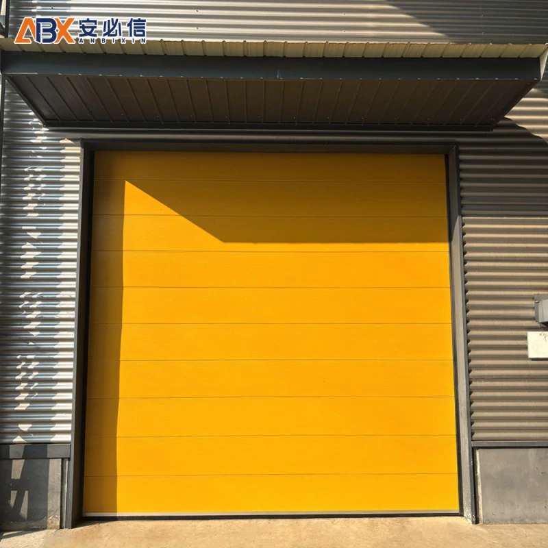 中山分段式滑升门